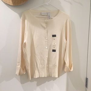 Cream/white brand new knit